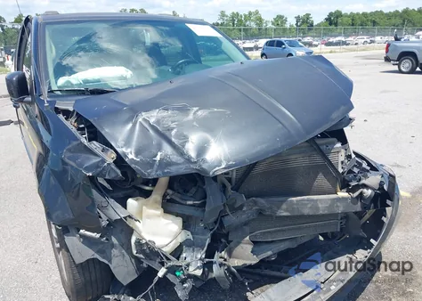 2013 Dodge Grand Caravan Sxt z USA, uszkodzony, nr VIN 2C4RDGCG9DR584598